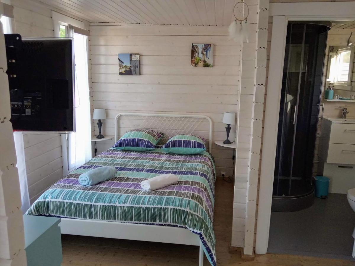 Agreable Petit Chalet Camarsac Esterno foto